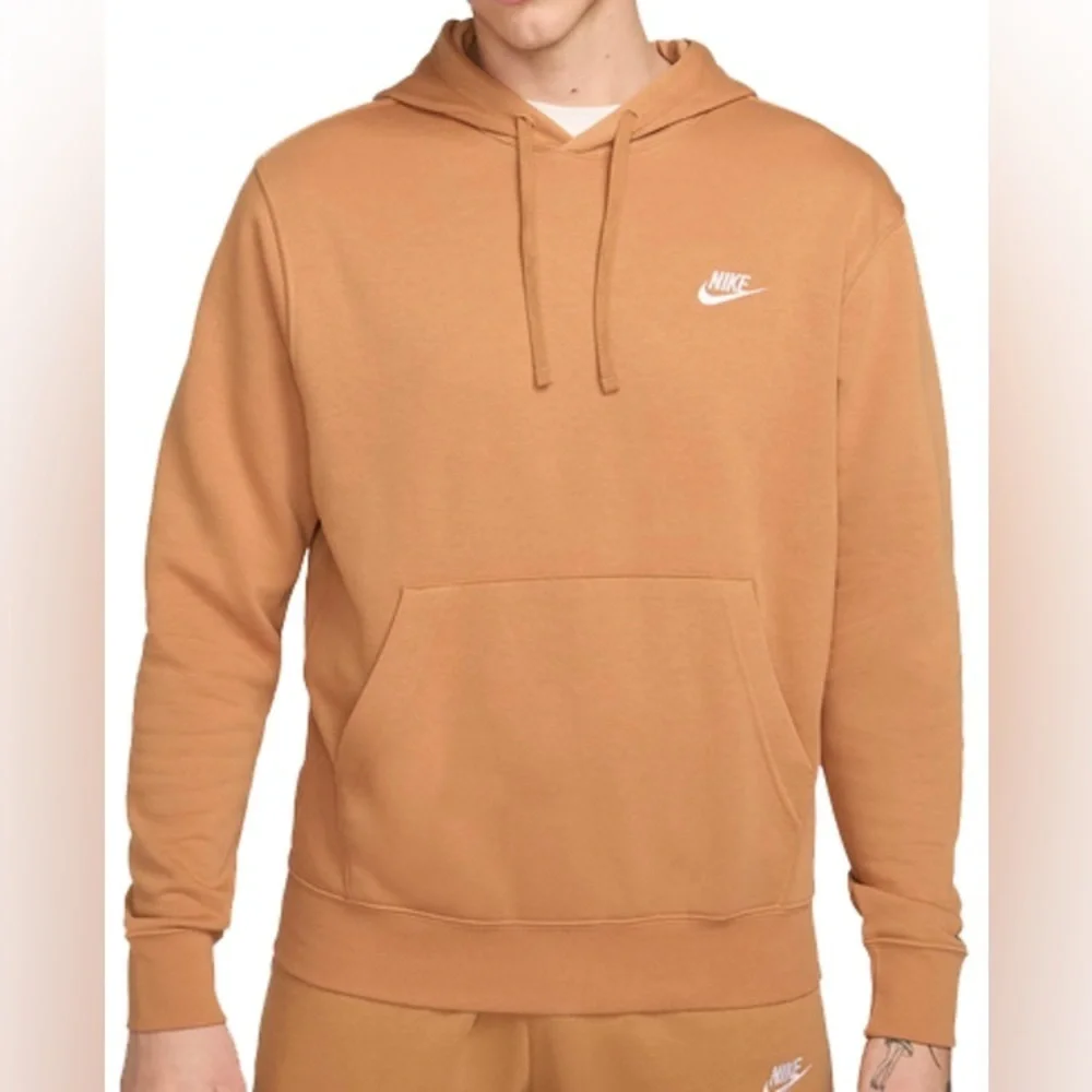 Nike Sportswear Club Fleece Pullover Hoodie. NWT!